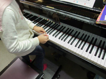 山形市のピアノ教室 佐藤音楽教室 レッスン風景